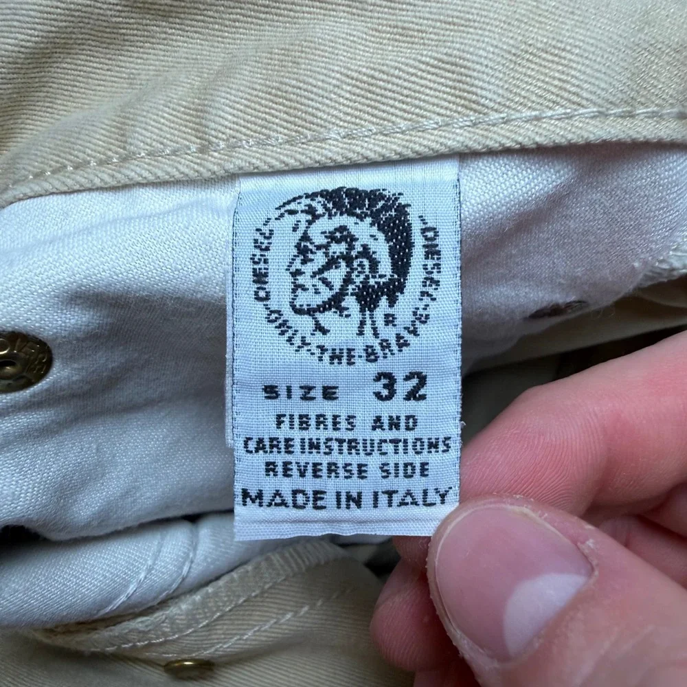 Diesel Cheyenne Jeans Mens 31x32 Beige Khaki Straight Leg Made In Italy (Tag 32)